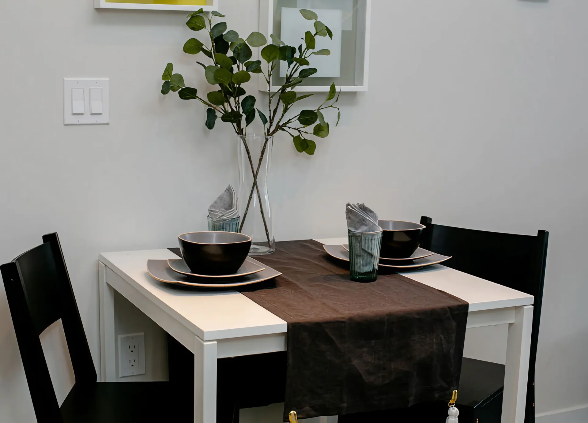 TheHubat31Brewerytown dining table